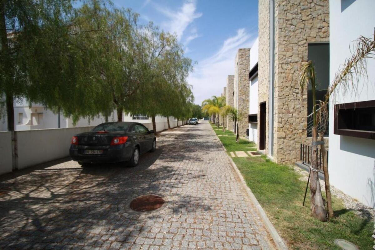 Townhouse 3 Bedroom Townhouse Olhos De Agua Communal Pool At03 Exterior photo